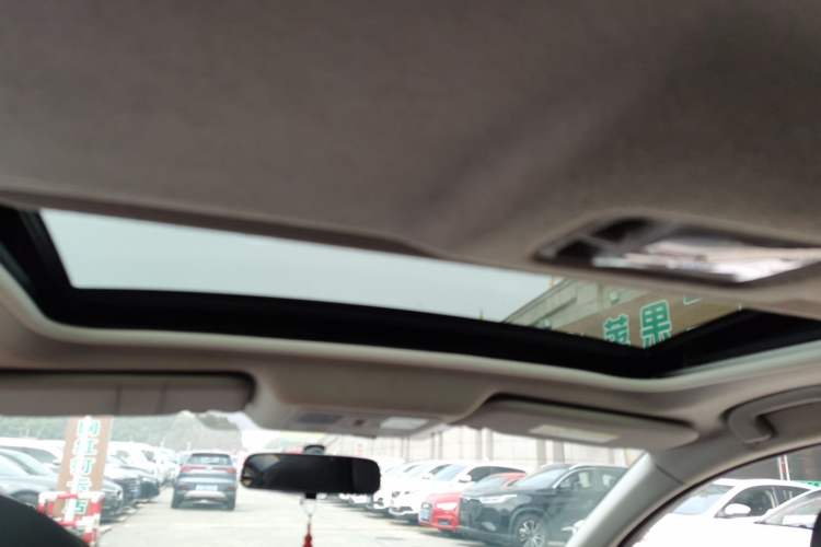 Used Nissan Tiida 2020 1.6L CVT Cool Edition Headliner