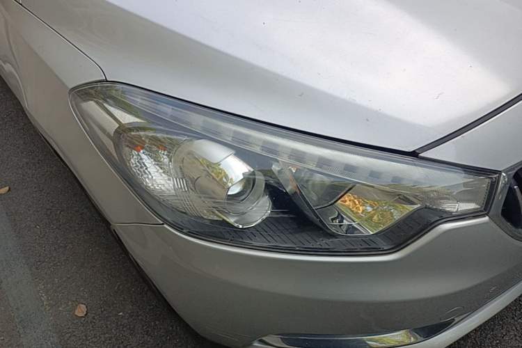 Used Kia K3 2013 1.6L Automatic GLS
