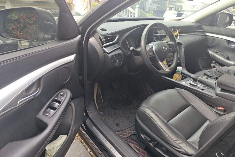 Used Infiniti QX50 2018 2.0T Two-Wheel Drive Fashion Edition