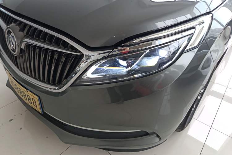 Used Buick GL8 2017 ES 28T Luxury Model China V Standard
