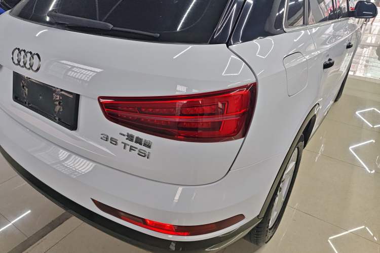 Used Audi Q3 2017 35 TFSI Fashion Model