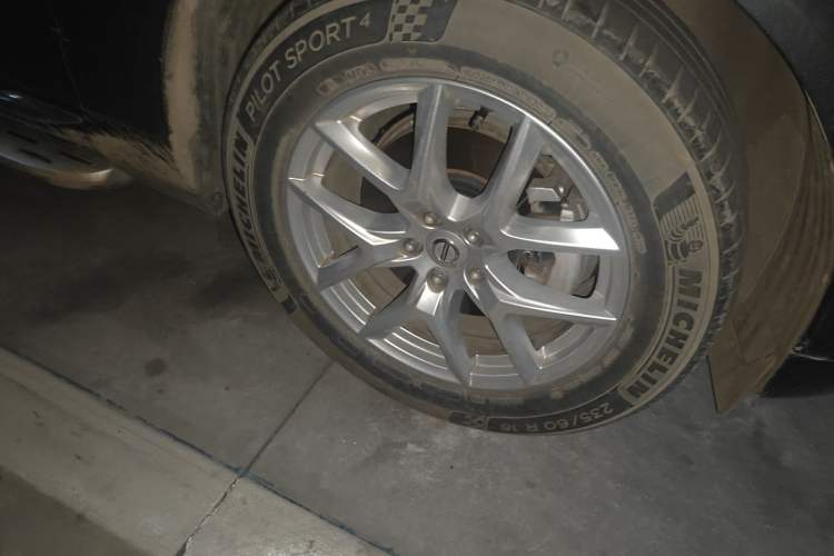 Used Volvo XC60 2021 T5 4x4 Smart Luxury Edition