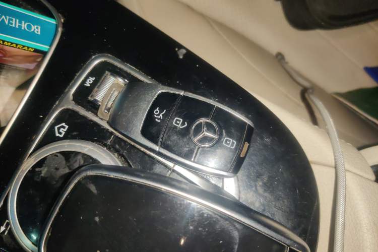 Used Mercedes-Benz E-Class 2017 E 300 L Luxury Model
