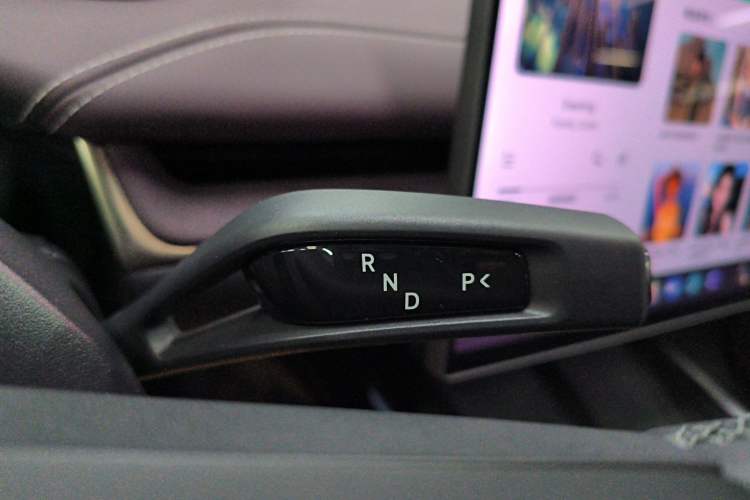 Used Xiaomi Auto SU7 2024 Rear-Drive Long-Range Intelligent Driving Version Gear Lever