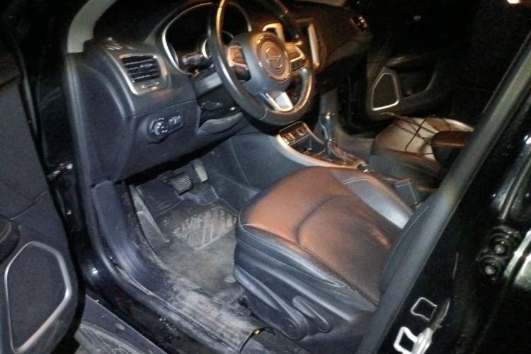 Used Jeep Compass 2017 200T Automatic Family Edition