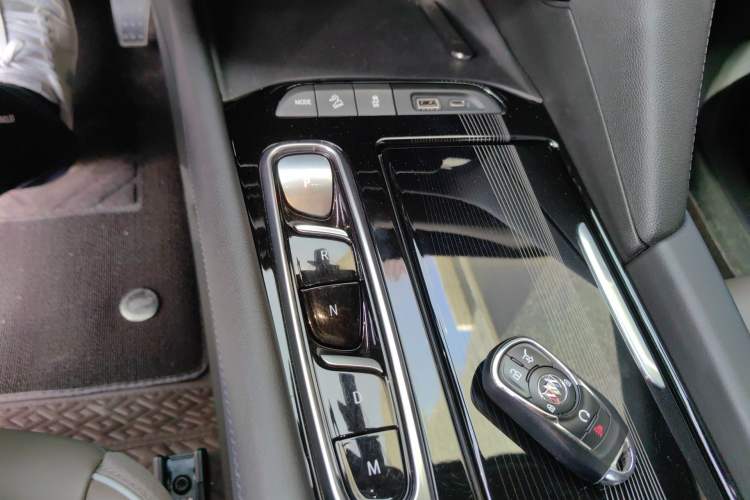 Used Buick Enclave 2022 652T 4x4 Prestige Flagship 7-Seater