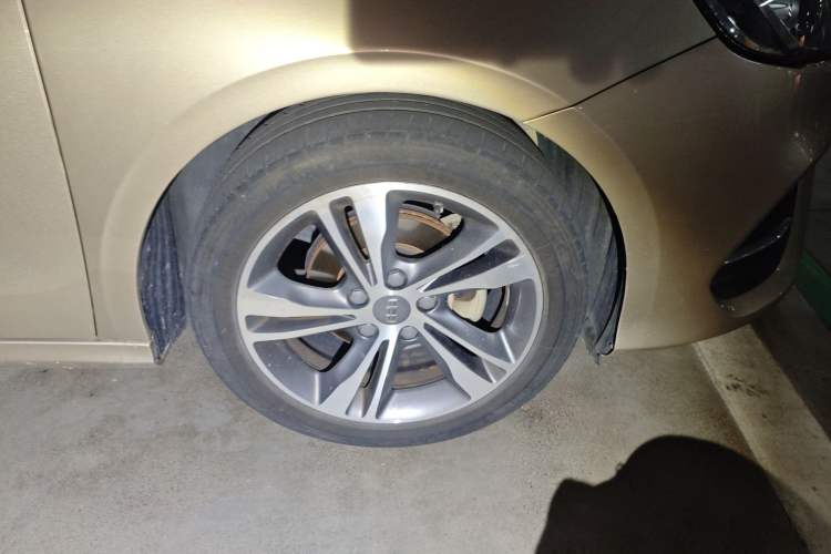 Used Geely Auto Binray 2018 14T CVT Binyi Edition