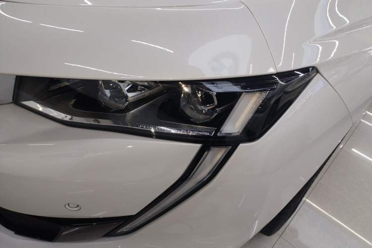 Used Peugeot 508 2022 508L 400THP PureTech Driving Control Edition
