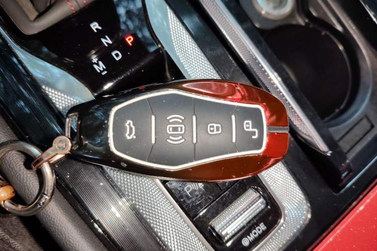 Used Hongqi H6 2023 2.0T ZhiMei Edition
