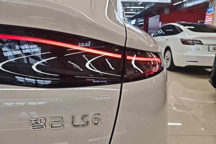 Used IM LS6 2026 Model Pure Electric Max Right Rear Taillight