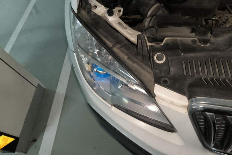 Used Buick Encore 2015 1.4T Automatic Two-Wheel Drive Urban Leading Model
