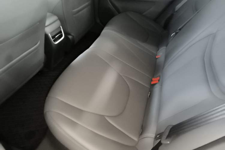 Used XPeng MONA M03 2025 620 Ultra-Long Range Plus Left Rear Seat