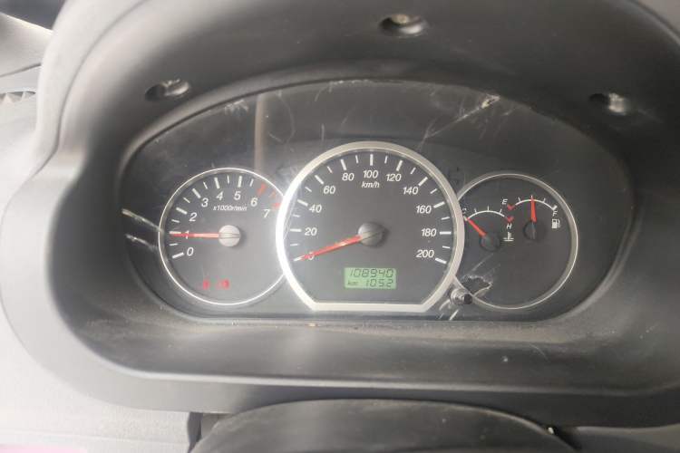 Used Wuling Hongguang 2013 1.5L Base Version
