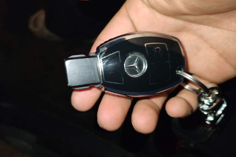 Used Mercedes-Benz C-Class 2011 C 200 CGI Fashion Model