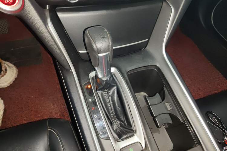 Used Honda Inspire 2019 260TURBO Elegant Edition China V Emission Standard Gear Lever