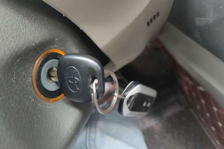 Used Toyota Verso 2014 Starlight 180G CVT Comfortable Multi-Function Edition