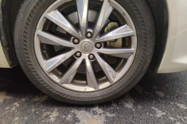 Used Infiniti Q50L 2015 2.0T Enjoyment Edition