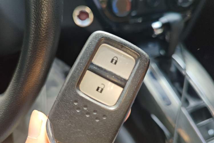 Used Honda XR-V 2017 1.8L EXi CVT Comfort Version