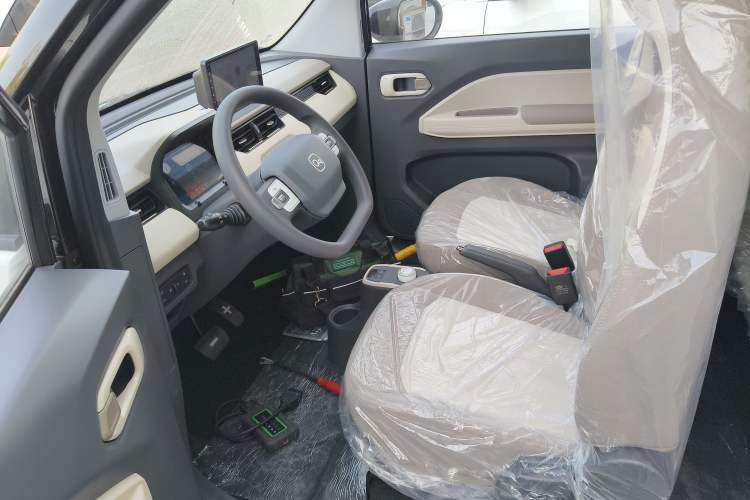 Used Chery QQ Ice Cream 2025 205km Qi Energy Version
