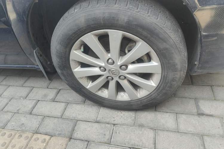 Used Buick GL8 2014 2.4L Classic Edition