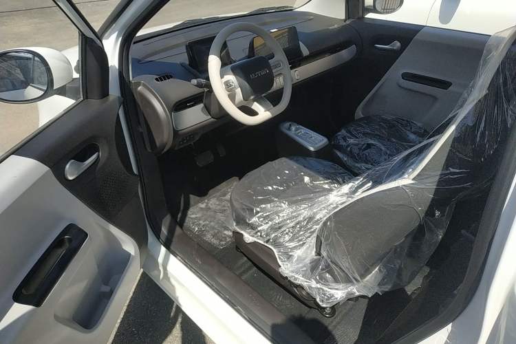 Used CHANGAN NEVO Lumin 2026 Model Treasure Edition 205km Passionate Beige Ningde Driver Seat