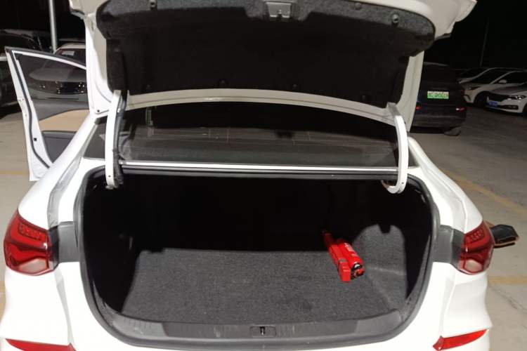 Used Chevrolet Monza 2021 320 Automatic Enjoyment Sunroof Edition