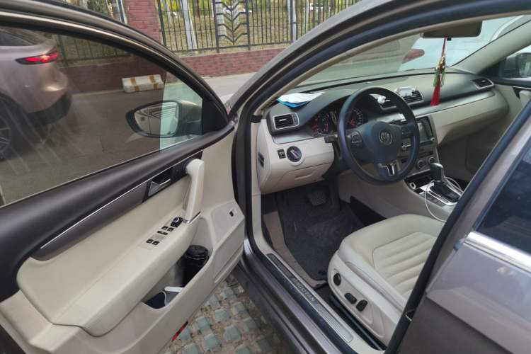 Used Volkswagen Magotan 2013 1.8TSI Luxury Model Driver Seat