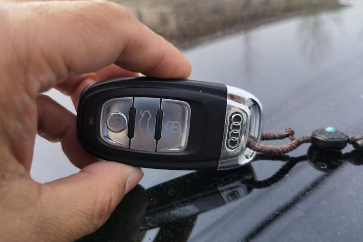 Used Audi A6L 2018 30th Anniversary Edition 45 TFSI quattro Luxury Model
