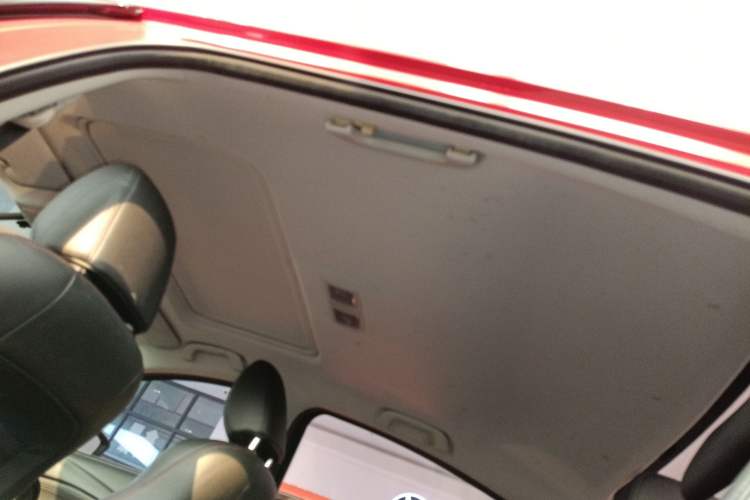 Used Mazda Atenza 2015 2.5L Blue Sky Sport Edition Headliner