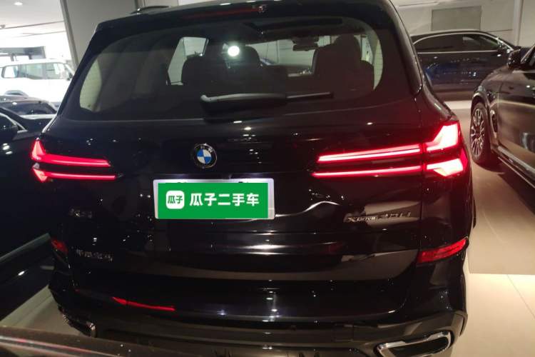 Used BMW X5 2023 xDrive 30Li Luxury M Sport Night Edition Package