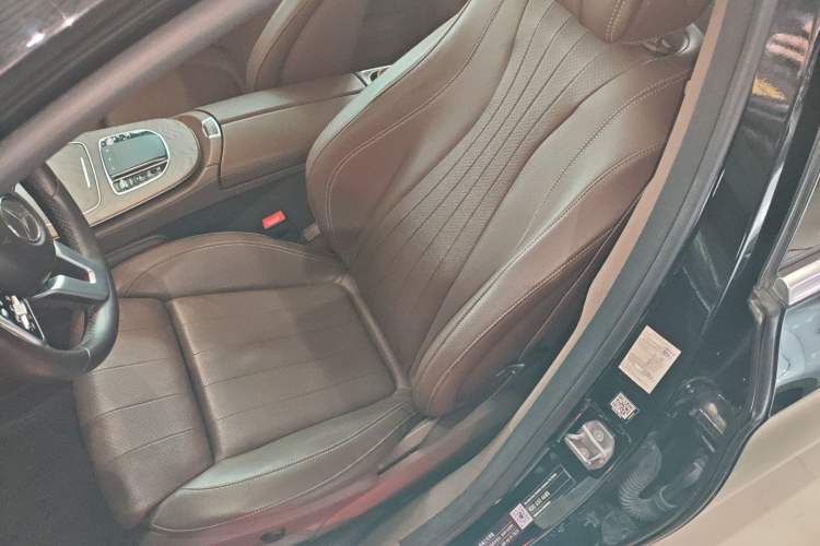 Used Mercedes-Benz E-Class 2020 E 260 L
