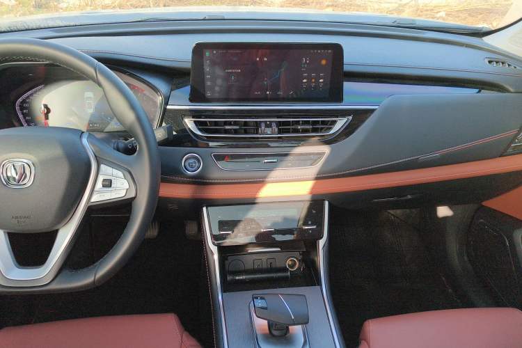 Used Changan CS75 2024 Enjoyment Edition 1.5T DCT Prestige Model
