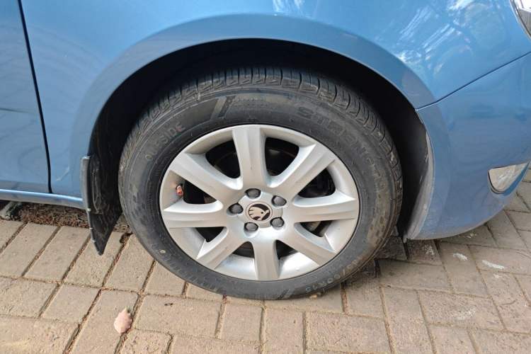 Used Skoda Fabia 2014 1.4L Manual Jingling Edition
