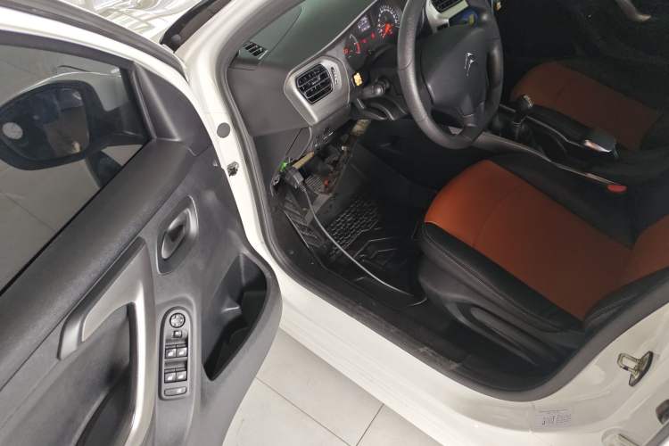 Used Citroen Elysee 2017 1.6L Manual Fashion Model Driver Seat