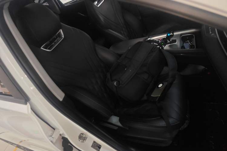 Used Chery Tiggo 7 PLUS 2023 Champion Edition 1.5 TCI CVT Luxury Model