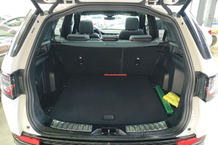 Used Land Rover Discovery Sport 2020 249 PS R-Dynamic Performance Tech Edition 5 Seats