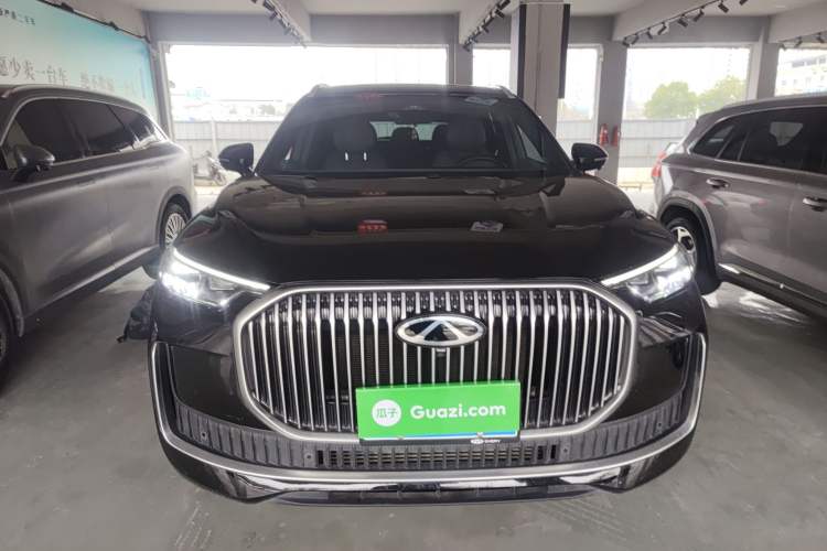 Used Chery Tiggo 9 2025 2.0T Dual-Clutch Two-Wheel Drive Luxury Edition 5 Seats