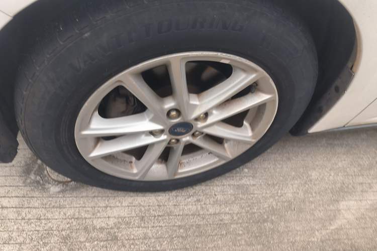 Used Ford Focus 2015 Sedan 1.6L Automatic Trend Model