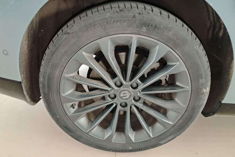 Used Leapmotor C01 2024 Range-Extended 316 Deluxe Edition Exterior 5