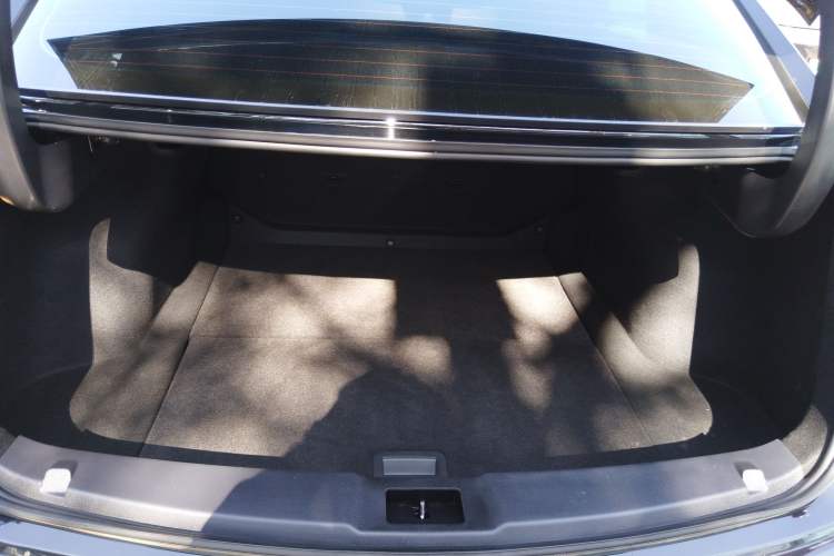 Used Hongqi E-QM5 2023 620km PLUS
