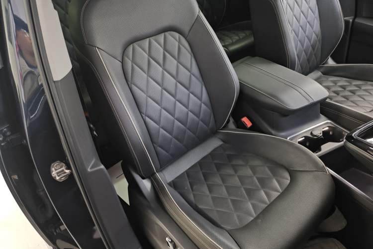 Used Volkswagen Talagon 2022 530TSI Four-Wheel Drive Flagship Shengjing Edition Pro 6-Seater
