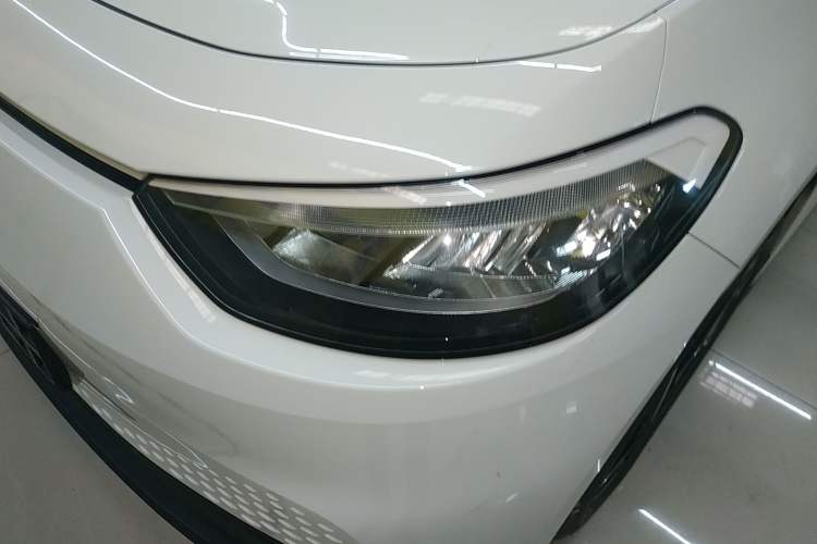 Used Volkswagen ID.3 2024 Outstanding Edition Left Front Headlight
