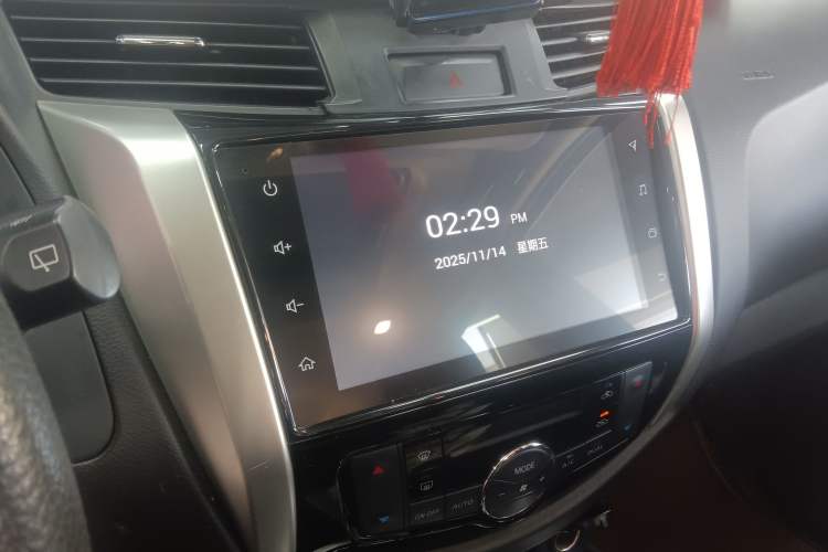 Used Nissan Terra 2020 2.5L XL Upper Automatic Two-Wheel Drive Luxury Edition
