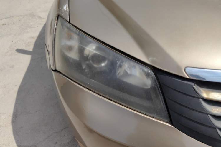 Used Geely Auto Classic Emgrand 2012 Sedan 1.5L Manual Comfort Model Right Front Headlight