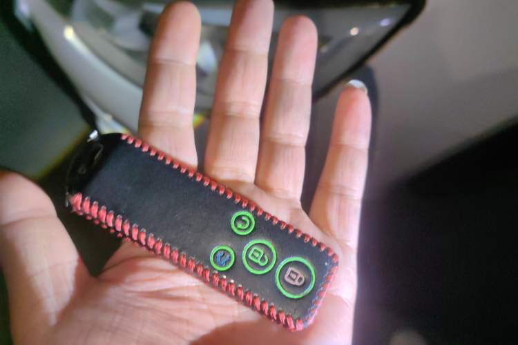 Used BYD Surui 2015 Revised Version 1.5L Manual Luxury Edition
