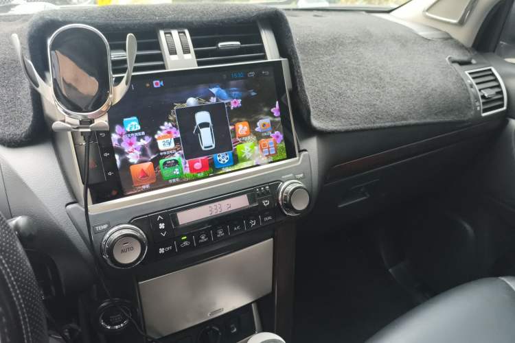 Used Toyota Prado 2016 3.5L Automatic TX-L Audio And AC Panel