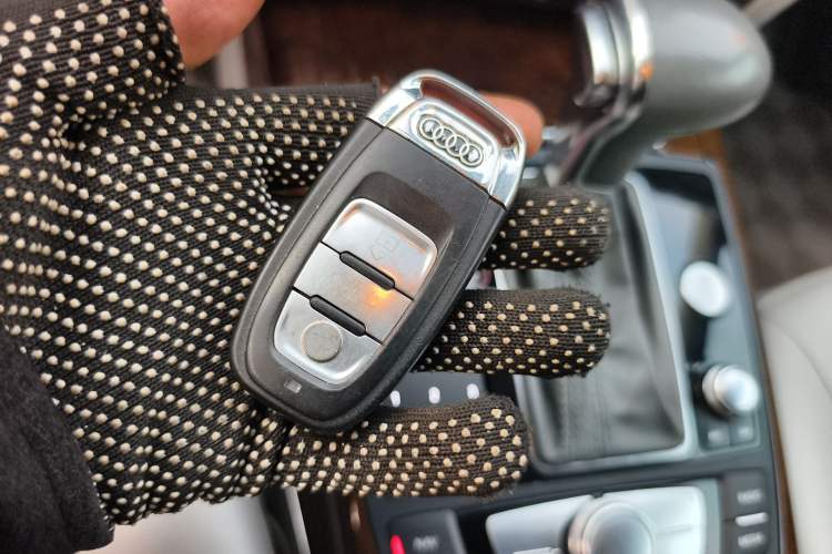 Used Audi A6L 2012 30 FSI Comfort Model
