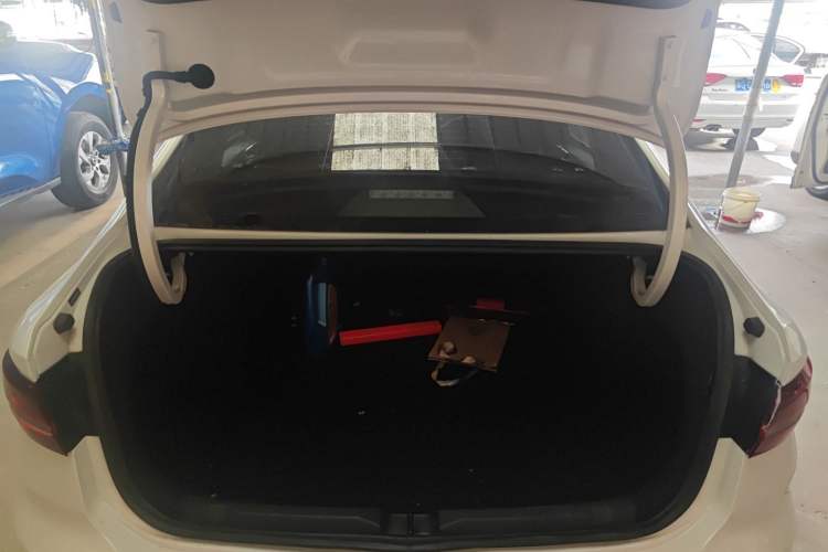 Used Volkswagen Lavida 2023 1.5L Automatic De Yi Edition
