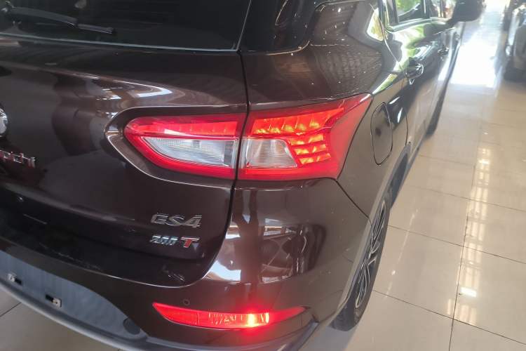 Used GAC Trumpchi GS4 2017 200T Manual Two-Wheel Drive Elite Edition
