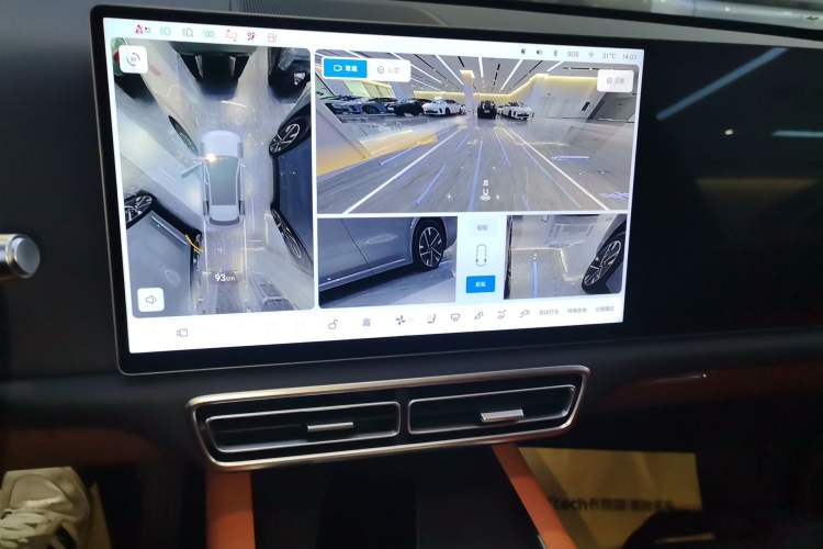 Used Li Auto L6 2025 Pro Smart Refresh Edition
